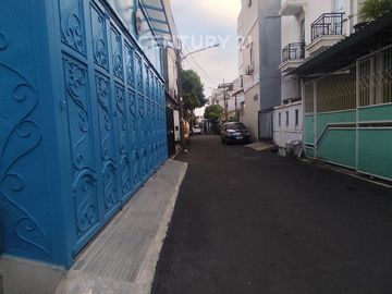 Rumah Hitung Tanah Lokasi Nyaman Di Sunter Jakarta Utara S9656