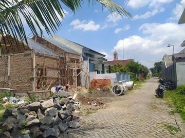 RUMAH INDENT TERMURAH DEKAT KAWASAN MILITER