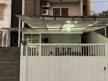 Dijual Murah Rumah di Jln Strategi Joglo Kembangan Jakarta Barat