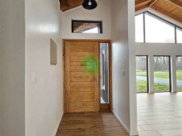 Casa en venta de 3 dorm. en Cayumapu, Valdivia