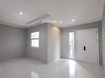 Dijual Rumah Brandnew Sirkulasi Bagus Perumahan Sektor 9 Bintaro