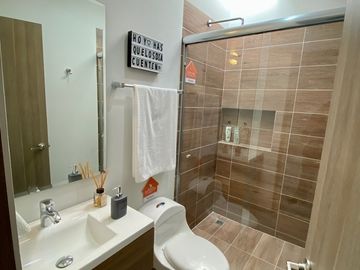 Casa en VENTA a metros de Blvd Aeropuerto en León Guanajuato