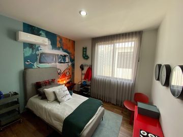Casa en VENTA a metros de Blvd Aeropuerto en León Guanajuato