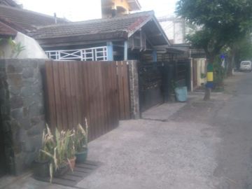Rumah strategis dan nyaman di antapani dekat arcamanik