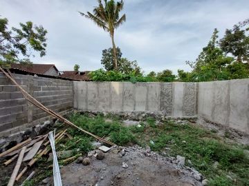 RUMAH CANTIK DI UTARA PRAMBANAN, TANAH LUAS DIJAMIN PUAS