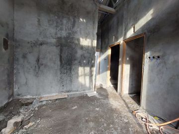 RUMAH CANTIK DI UTARA PRAMBANAN, TANAH LUAS DIJAMIN PUAS