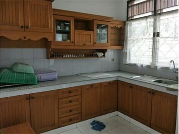 Dijual cepat rumah second masih bagus di Taman sari, Bandung