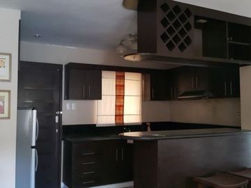Townhouse for rent with Threee Bedroom in Anunas Angeles Cit