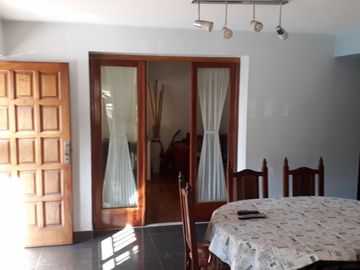 Impecable inmueble en Parque Chacabuco