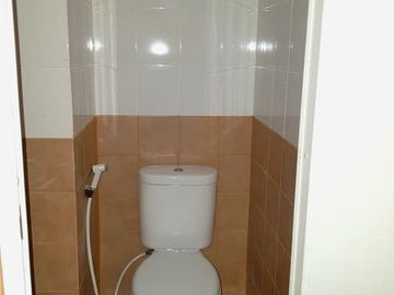 [9CF803] For Sale Green Pramuka City Apartment, Central Jakarta - Studio Furnished