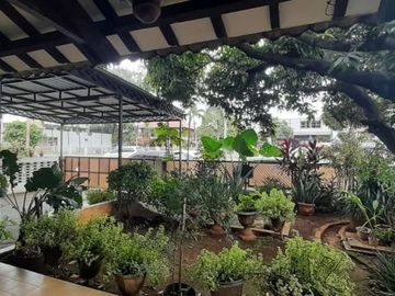 Dijual Murah Rumah di pinggir Jalan Cinere Raya Bisa Usaha