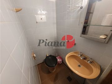 Departamento en Venta - Zona Dúplex - Jardín con Parrilla
