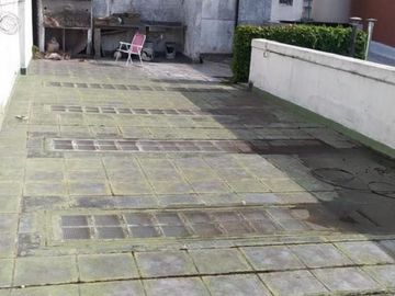 Casa de 5 Ambientes, Patio Y Terraza Con Parrilla.