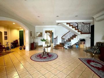DIJUAL RUMAH ISTIMEWA at Jl GEREJA THERESIA, MENTENG, JAKPUS