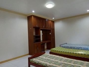 3 Bedrooms Apartment in Banilad Cebu City, -Semi Furnished