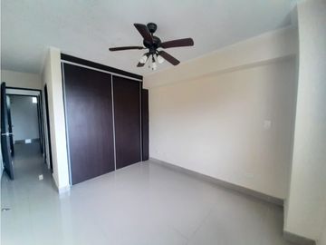 NEGOCIABLE APARTAMENTO 2 RECMARAS PH ALTAMIRA GARDEN