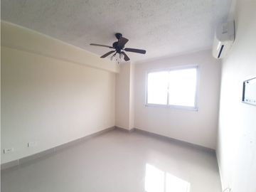 NEGOCIABLE APARTAMENTO 2 RECMARAS PH ALTAMIRA GARDEN