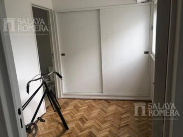 En venta departamento con vista al rio Olivos