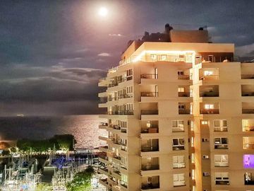 En venta departamento con vista al rio Olivos