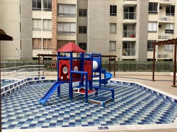 apartamento en venta en alameda del rio. Cod V104754