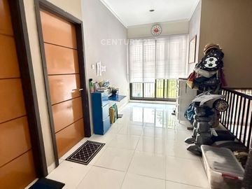Rumah Siap Huni Dekat Pintu Tol Di Discovery Bintaro Sektor 9