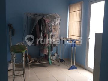 Hunian Minimalis 2 Lantai dalam Komplek Telaga Golf Sawangan