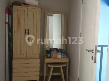 Hunian Minimalis 2 Lantai dalam Komplek Telaga Golf Sawangan