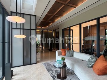 Rumah Sultan Mewah American Classic 4 Kamar di BSD Gading Serpong