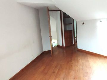 CASA EN CONDOMINIO EN PASEO DE LA HERRADURA, HUIXQUILUCAN