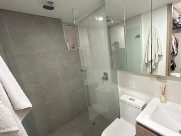 Apartamento Norte de Cali- sector Menga. Cod V10150