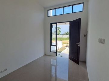 RUMAH MURAH DESIGN MINIMALIS DI SEDAYU BANTUL 5 MENIT KE KAMPUS MERCU BUANA