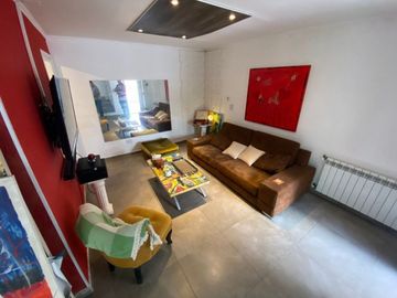 CHALET BARRIO LAS MARGARITAS . Chalet en Venta