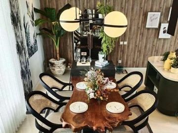 Rumah CLARION cantik mempesona di Tengah Kota