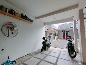 Rumah Dalam Perumahan Dekat Upn