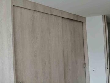 APARTAESTUDIO AMOBLADO EN ARRIENDO EN AVENIDA SUR/PEREIRA