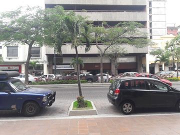 Local - Centro de Guayaquil