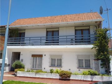 venta de 8 departamento en block zona faro norte