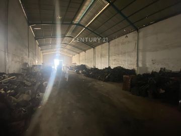 Gudang Sentra Benda Tangerang Banten Bisa Akses Container 40 Ft