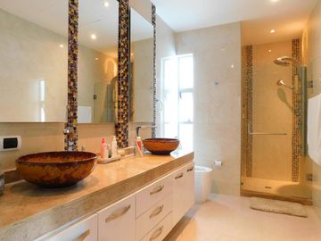 casa en venta en villa santos. Cod V88477