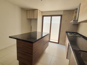 Magnifica Casa en Lomas del Tec Remodelada