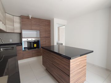 Magnifica Casa en Lomas del Tec Remodelada