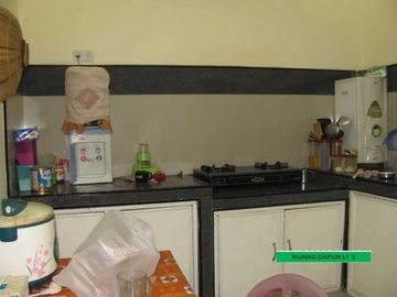 Dijual Rumah 2 Lantai Bisa Untuk Usaha Graha Mustika Media