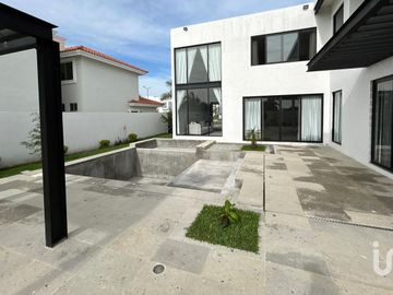 VENTA DE  CASA EN  FRACCIONAMIENTO LAGUNAS DE MIRALTA CD. ALTAMIRA, TAMAULIPAS