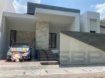Rumah Baru Gress Cantik Elegan jl kaliurang km 12,turen dkt UII