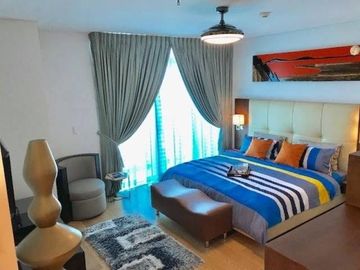 Condominium 3 Bedrooms: 3 Bedroom Condo For Sale in Park Terraces Tower Rockwell Makati City