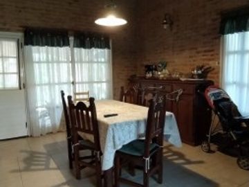Casa en venta en Country Las Lajas - Ideal dos Familias