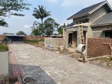 RUMAH MURAH DI MAGELANG DEKAT JALAN RAYA