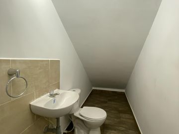 casa-local en venta en parque natura. Cod V4951