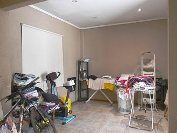 Venta casa quinta en Paso del Rey a metros de autopista