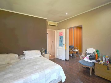 Venta casa quinta en Paso del Rey a metros de autopista